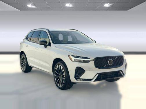 2026 Volvo XC60 B5 Ultra