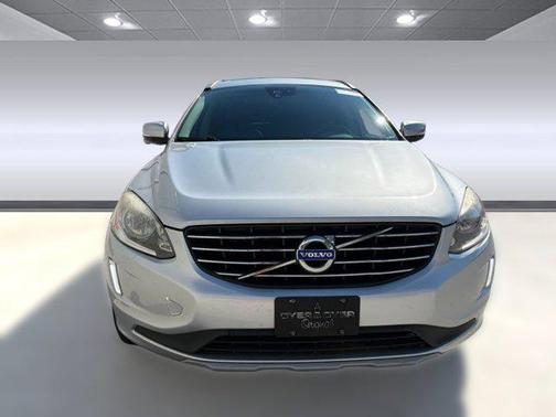 2016 Volvo XC60 T5 Drive-E Premier