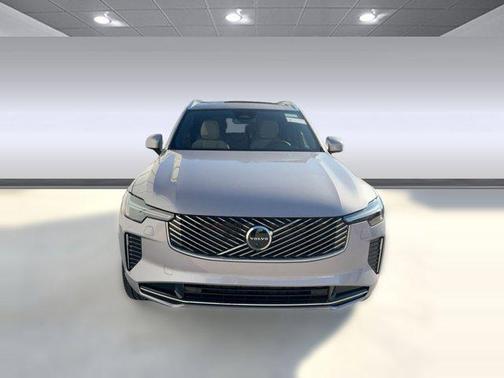 2026 Volvo XC90 Plus, B6 AWD Gas (mild hybrid), Gasoline, Bright, 7 Seats