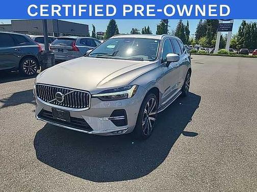 Silver Dawn 2023 Volvo XC60 B5 Ultimate Bright Theme