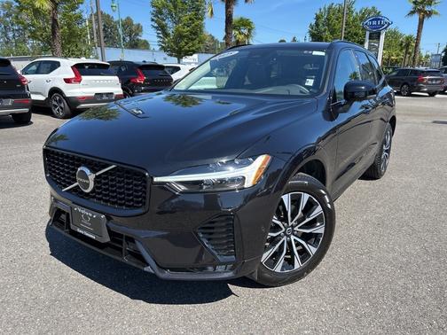 2025 Volvo XC60 Plus