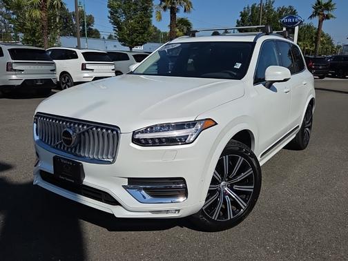 2024 Volvo XC90 B6 Plus Bright Theme 6-Seater
