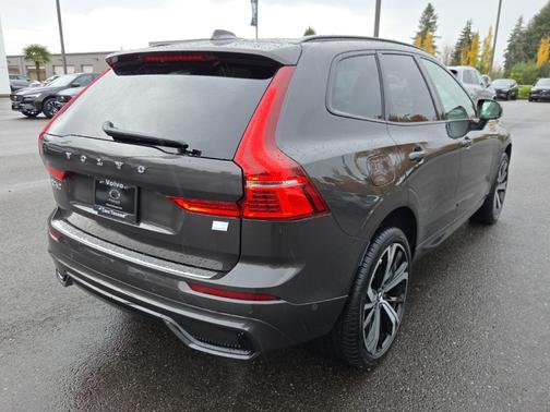 2024 Volvo XC60 Recharge Plug-In Hybrid Ultimate