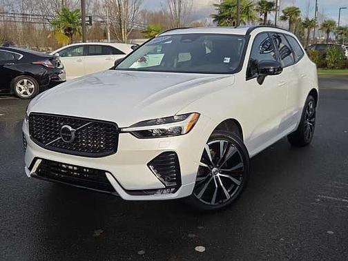 2023 Volvo XC60 Plus