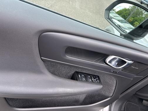 2022 Volvo C40 Recharge Pure Electric Ultimate