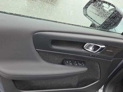 2023 Volvo XC40 Recharge Pure Electric Ultimate