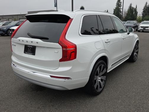 2022 Volvo XC90 Recharge Plug-In Hybrid T8 Inscription Extended Range 7P