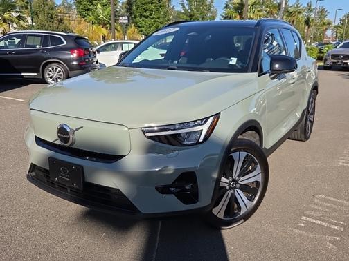 2023 Volvo XC40 Recharge Pure Electric Twin Plus