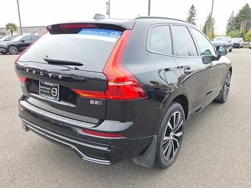 2023 Volvo XC60 Plus