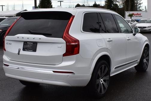 2024 Volvo XC90 Recharge Plug-In Hybrid T8 Plus Bright 7-Seater