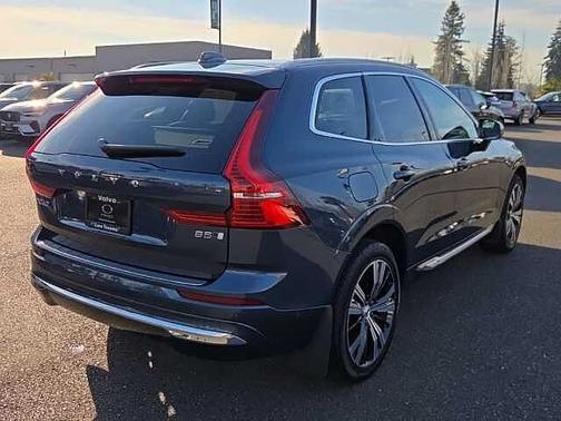 2023 Volvo XC60 Plus