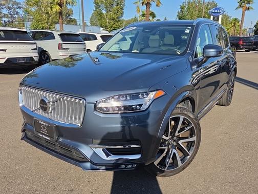 2023 Volvo XC90 B6 Plus 7-Seater