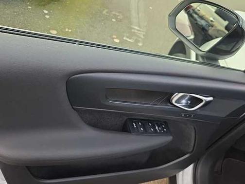 2023 Volvo C40 Recharge Pure Electric Plus