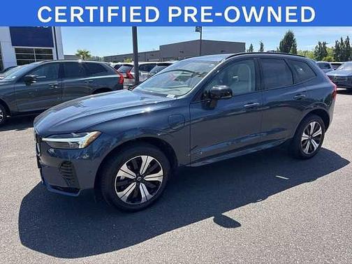Denim Blue 2025 Volvo XC60 Plus