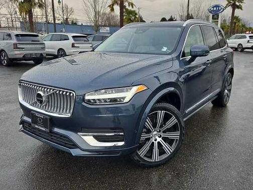 2024 Volvo XC90 Plus