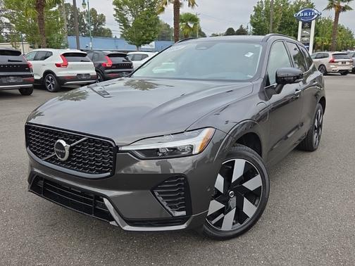 2024 Volvo XC60 Recharge Plug-In Hybrid Ultimate
