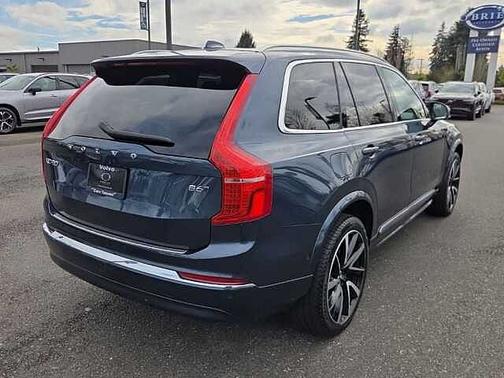 Denim Blue 2023 Volvo XC90 Plus