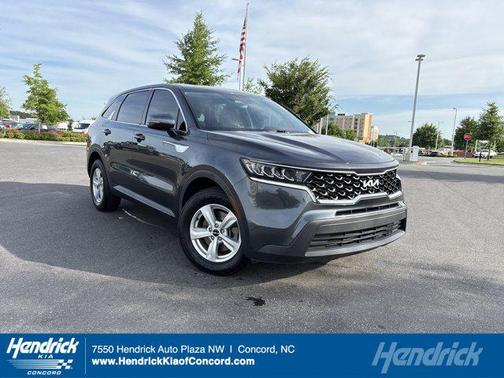 2022 Kia Sorento LX