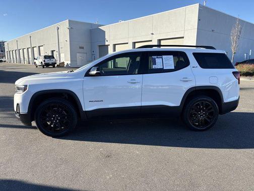2023 GMC Acadia FWD SLT