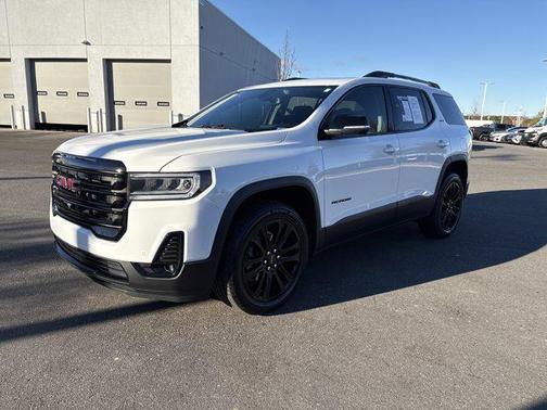 2023 GMC Acadia FWD SLT