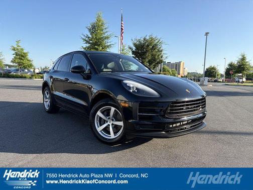 2020 Porsche Macan Base