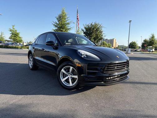 2020 Porsche Macan Base