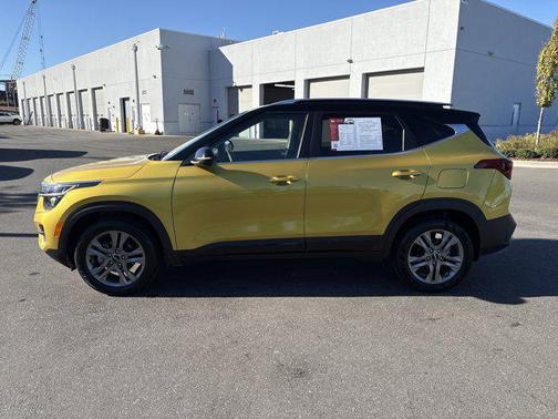 2023 Kia Seltos S