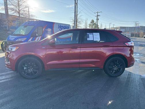 2021 Ford Edge ST Line