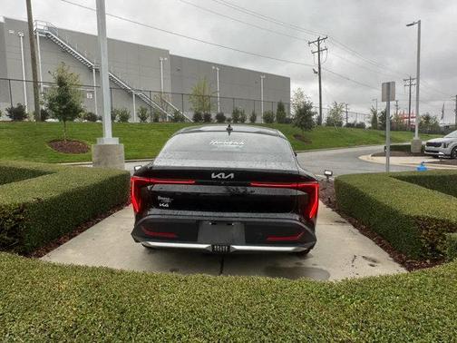 2025 Kia K4 LX