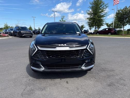 Ebony Black 2024 Kia Sportage EX