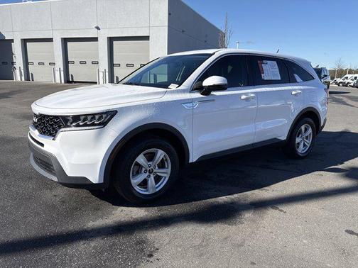 2022 Kia Sorento LX