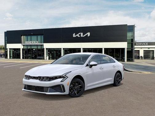 2026 Kia K5 LXS FWD