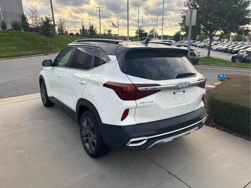 2022 Kia Seltos S