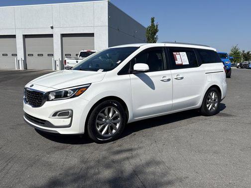 Snow White Pearl 2020 Kia Sedona EX