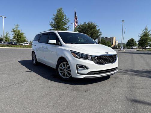 Snow White Pearl 2020 Kia Sedona EX