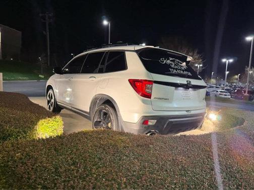 2021 Honda Passport AWD Elite