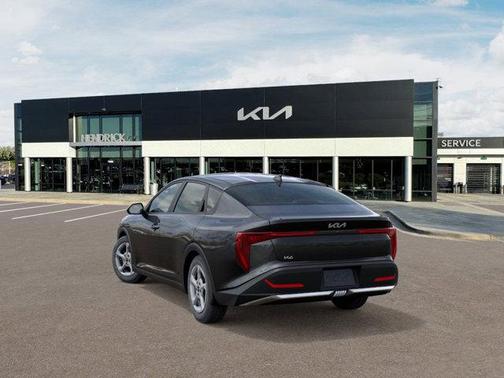 2025 Kia K4 LXS