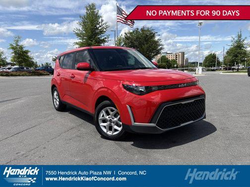 Inferno Red 2025 Kia Soul LX