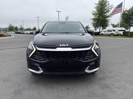 Ebony Black 2024 Kia Sportage EX