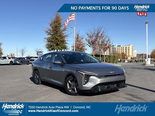 2025 Kia K4 LXS