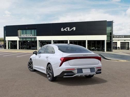 2025 Kia K5 EX