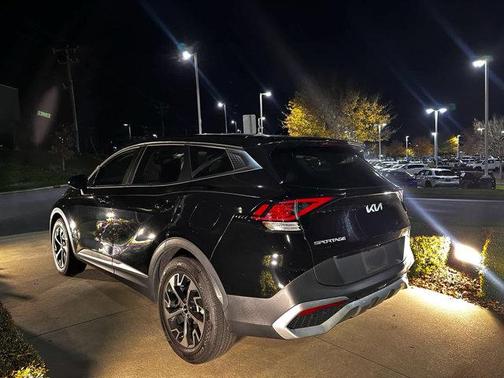 2024 Kia Sportage EX