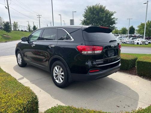 2016 Kia Sorento L