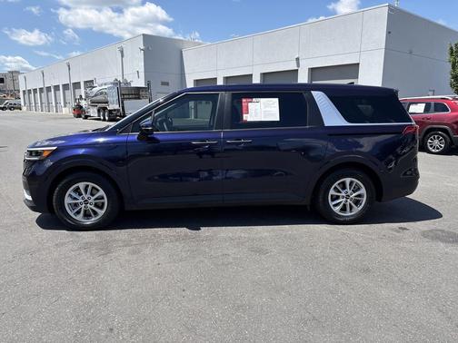 Deep Chroma Blue 2024 Kia Carnival LX