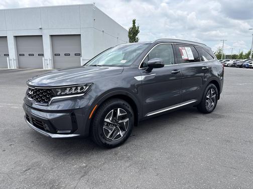 Platinum Graphite 2024 Kia Sorento Hybrid EX
