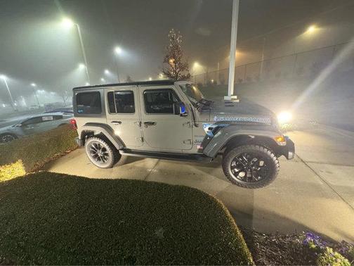 2023 Jeep Wrangler 4xe Sahara