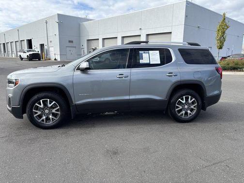 2023 GMC Acadia FWD SLE