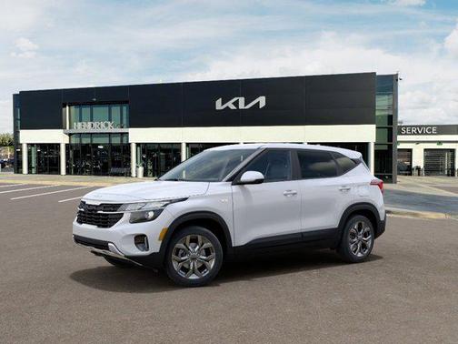 Snow White Pearl 2026 Kia Seltos LX