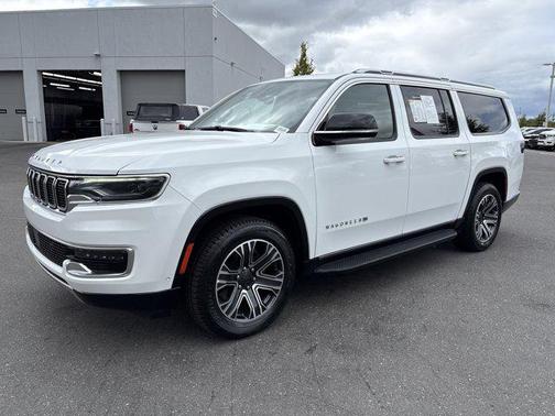 2024 Jeep Wagoneer L Series II 4x4