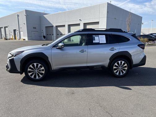 2025 Subaru Outback Touring